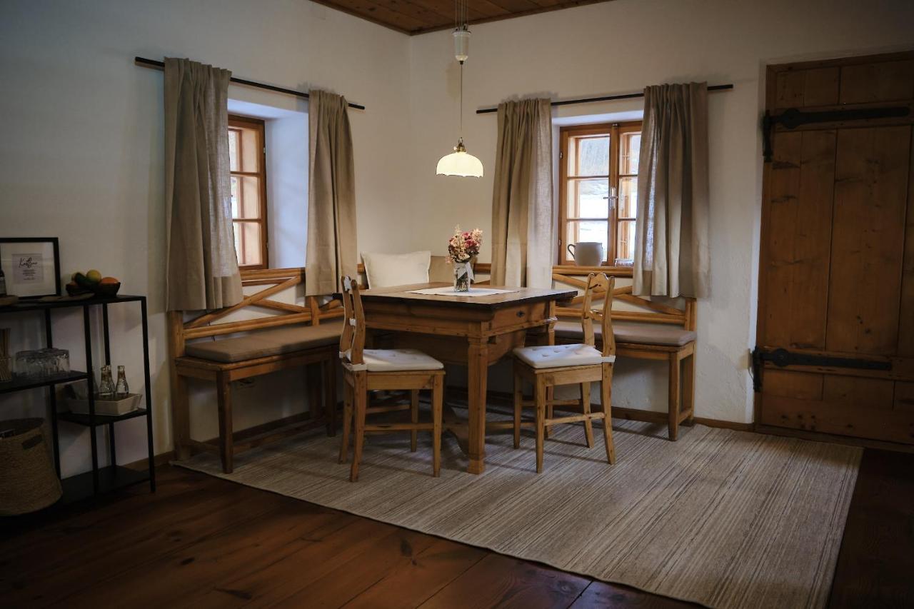 Aigen 13 Apartment Luaran gambar